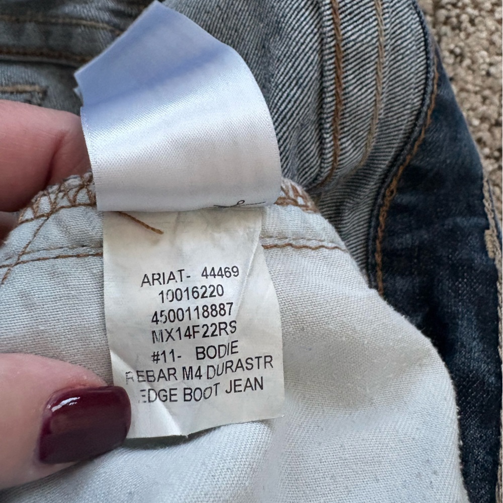 Ariat Men's Blue Jeans - Picture 6 of 6